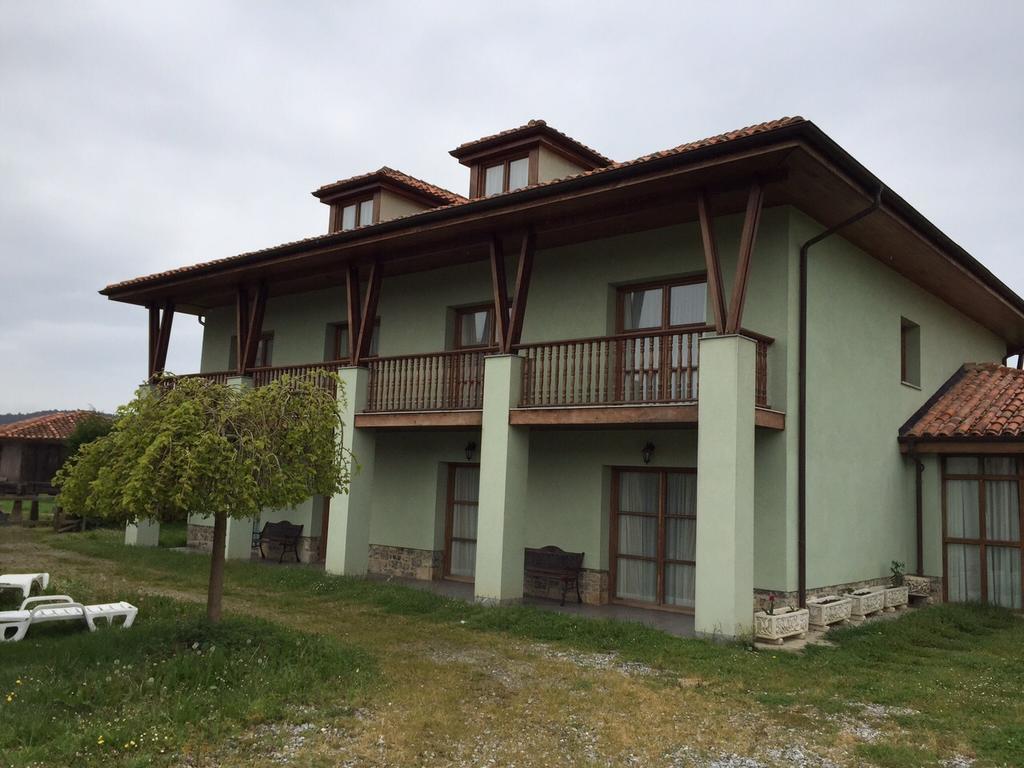 Apartamentos Palacio Bueno Колунга Экстерьер фото